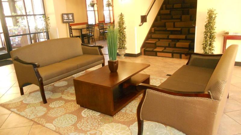 La Casa Inn & Suites - Middleboro Eksteriør billede
