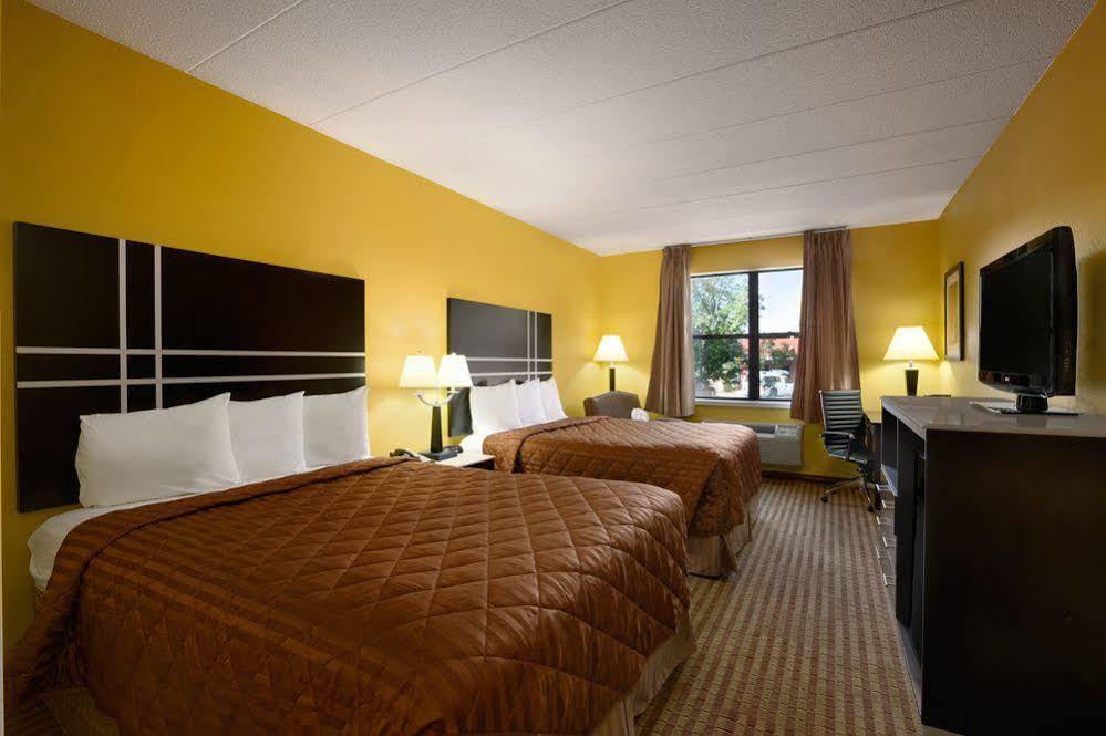La Casa Inn & Suites - Middleboro Eksteriør billede